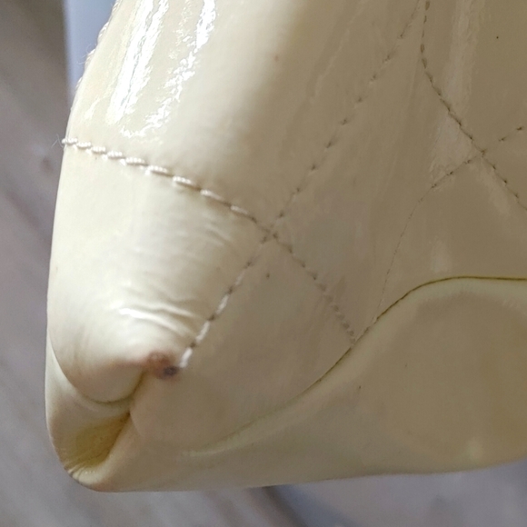 Calvacanti Italy Cream Ivory Patent Leather Satchel Tote Shoulder Bag - Picture 10 of 16